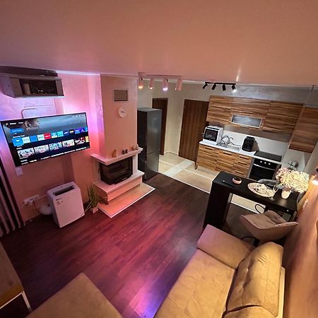 2-Bedroom, 2-Bathroom With Fireplace And Garden At Winslow Infinity Банско Екстериор снимка