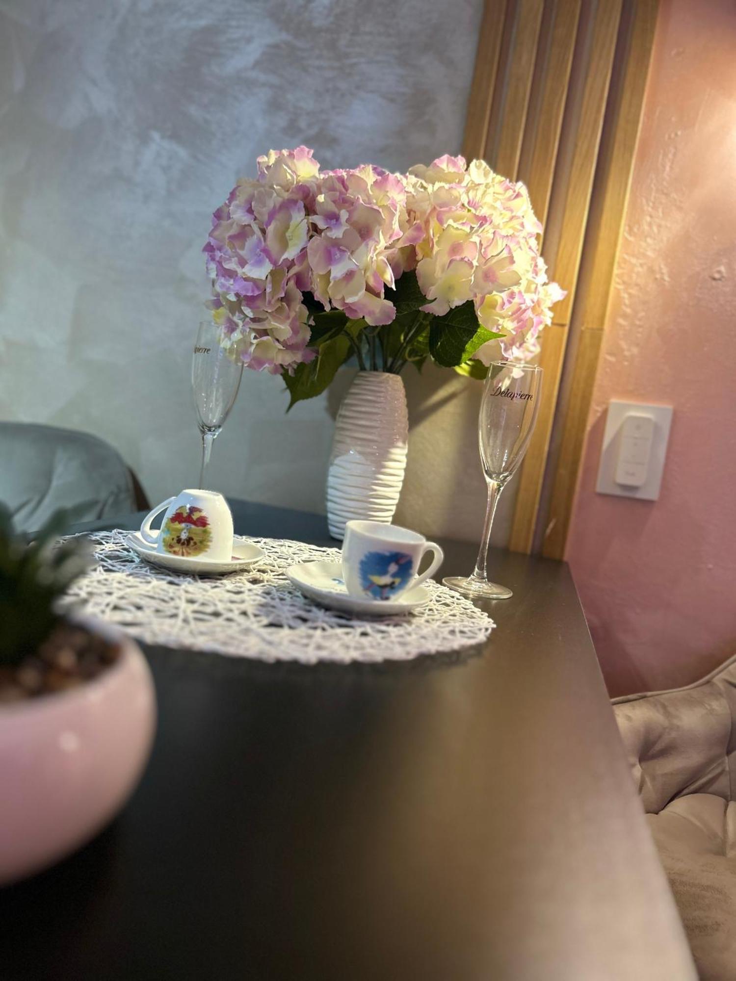 2-Bedroom, 2-Bathroom With Fireplace And Garden At Winslow Infinity Банско Екстериор снимка