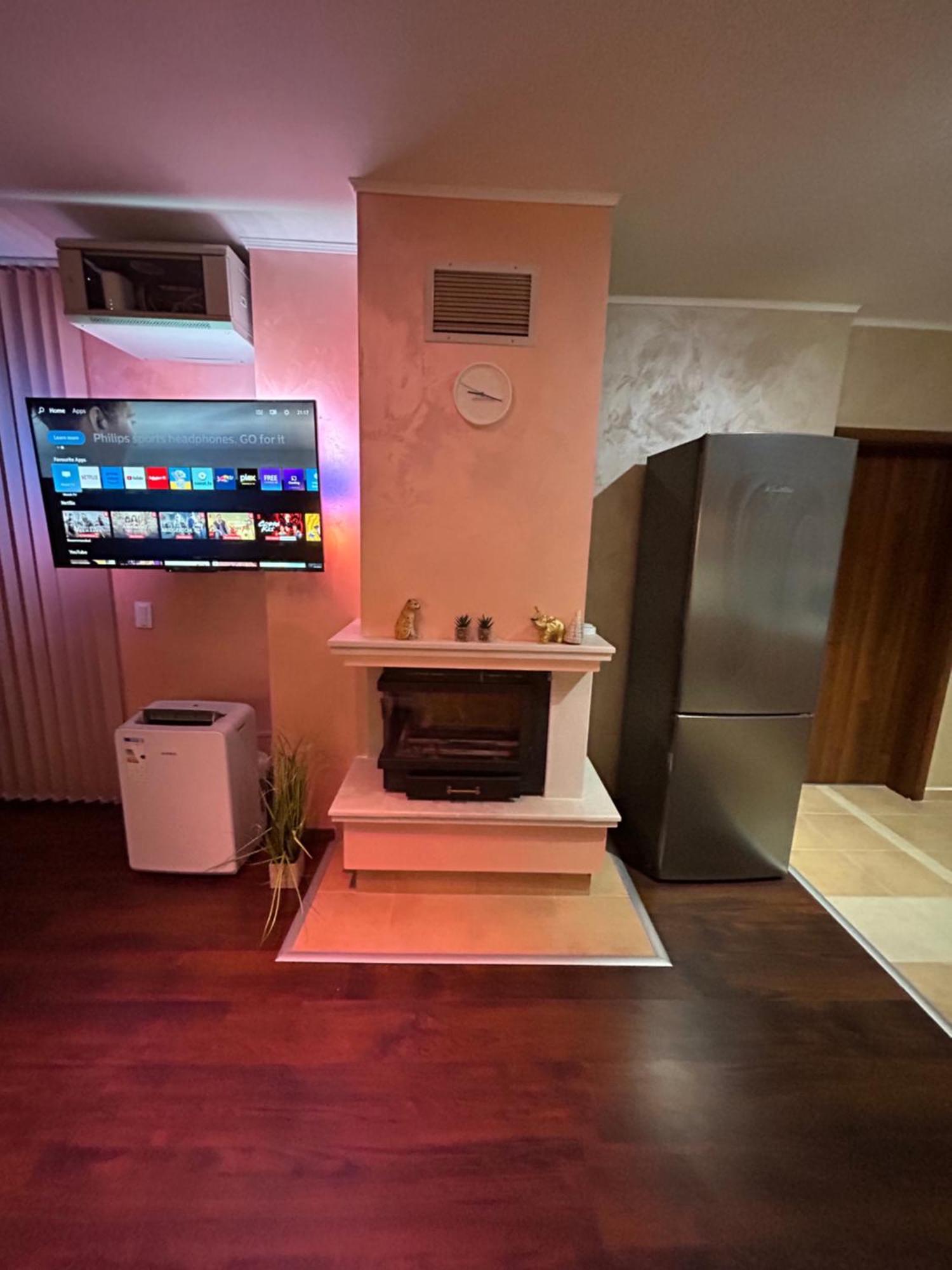 2-Bedroom, 2-Bathroom With Fireplace And Garden At Winslow Infinity Банско Екстериор снимка