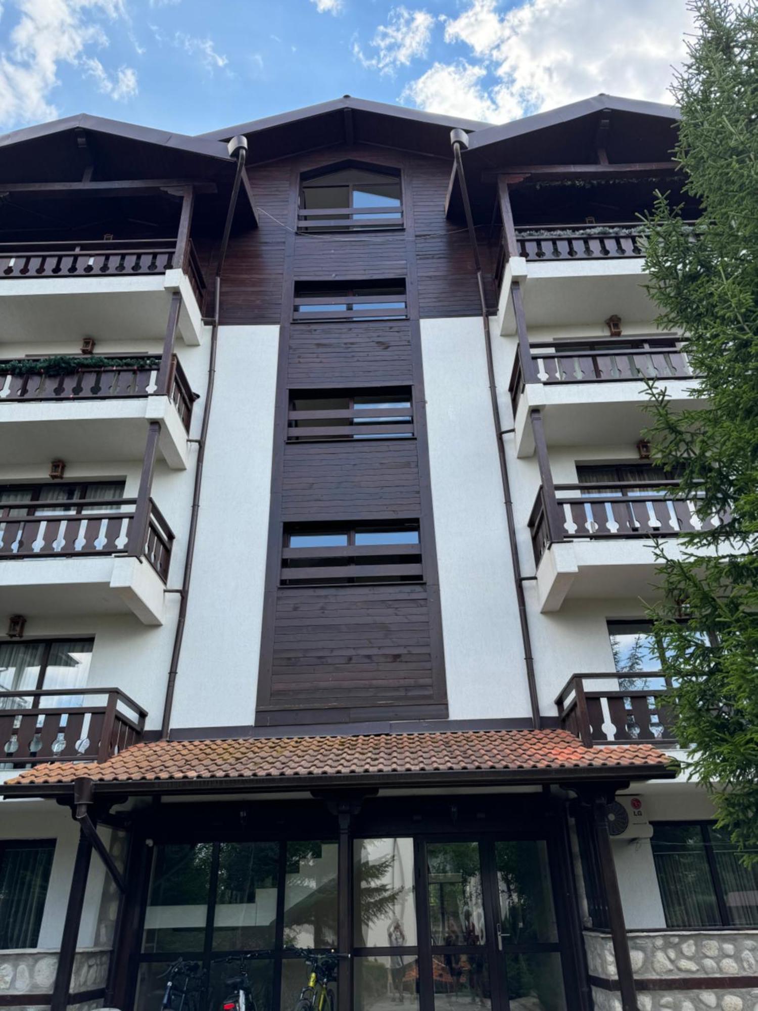 2-Bedroom, 2-Bathroom With Fireplace And Garden At Winslow Infinity Банско Екстериор снимка