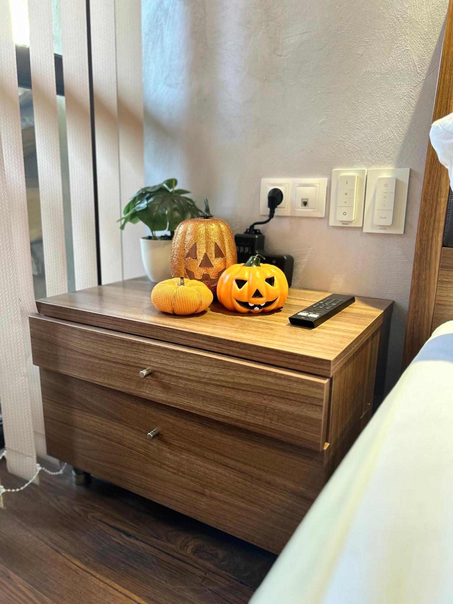 2-Bedroom, 2-Bathroom With Fireplace And Garden At Winslow Infinity Банско Екстериор снимка